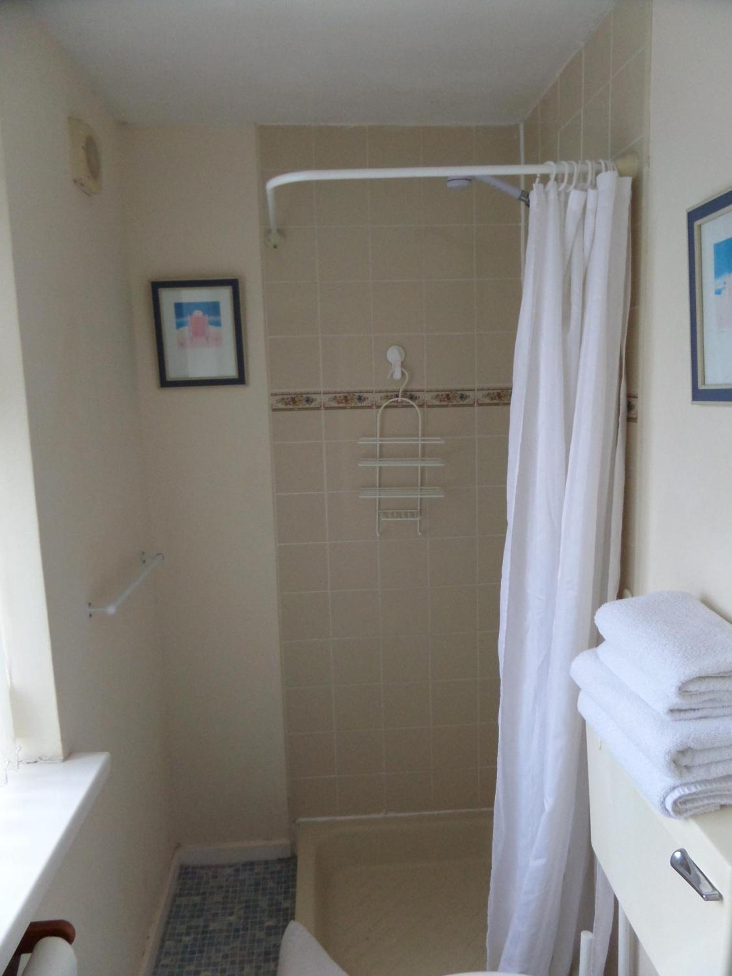 The Grays Bed & Breakfast Blackpool Room photo